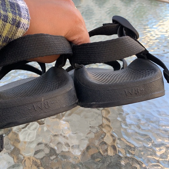 Chaco sandals size 8 - Picture 8 of 12